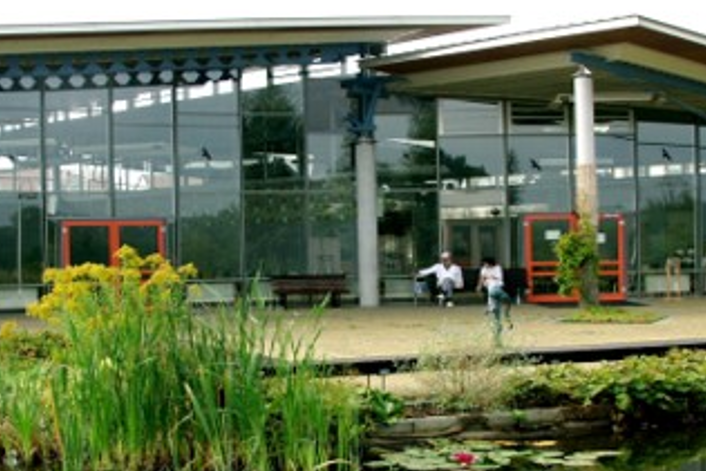 Außenansicht Weißiger Werkstätten