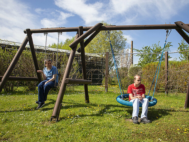 Löbau WfbM Spielplatz Spielplatz Schaukel WfbM Löbau