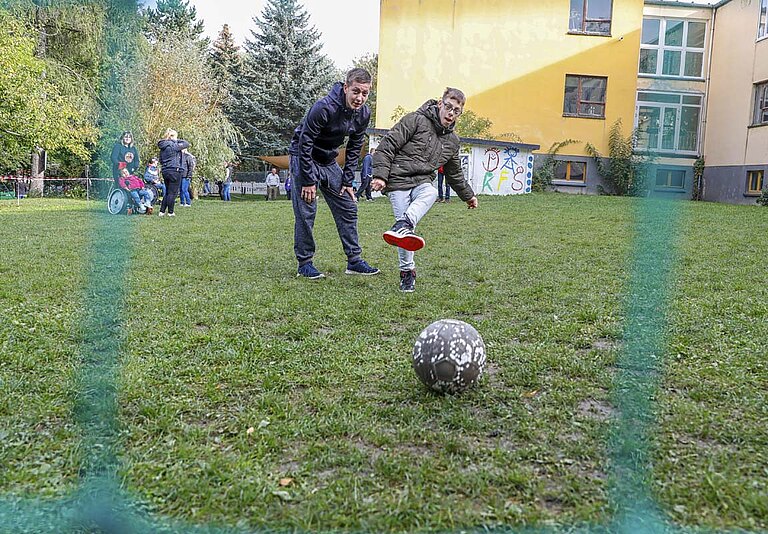 FSL_OS_Torschuss.jpg